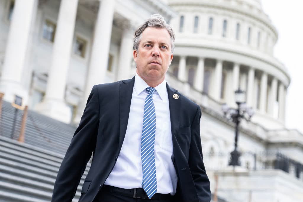 Amazing news. 

The man who said “homosexuality should be banned from America” and “Muslims don't belong in American society,” just lost his primary in Tennessee!!!

This means he will no longer serve in Congress. 👏🏼👏🏼👏🏼
