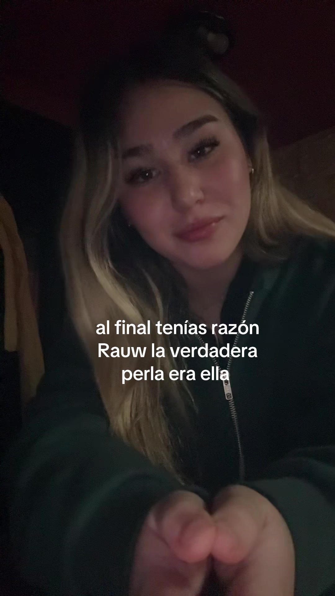 Y los que justifican con “es su país, está festejando” Una cosa es el festejo y otra la burla a un país q siem