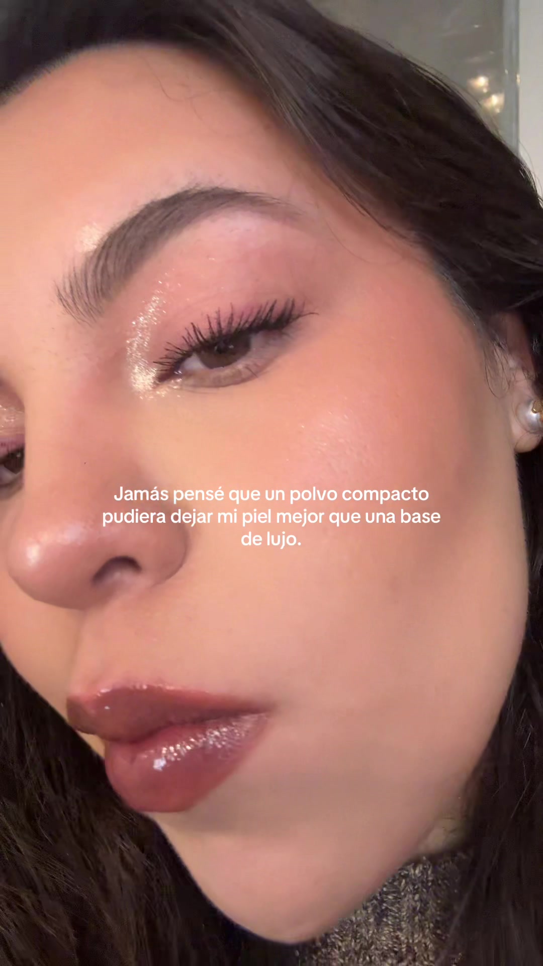 Literal en shock 🫣 aparte me ahorré 10 min en mi rutina de maquillaje 🫢🫢  #flawlesmakeup #makeuphacks #make